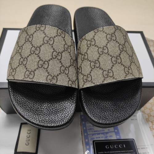 グッチ スリッパ