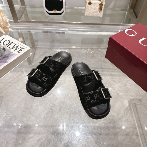 グッチ スリッパ