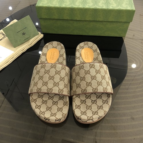 グッチ スリッパ