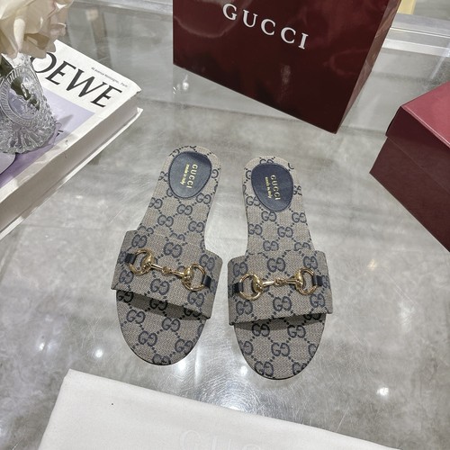 グッチ スリッパ