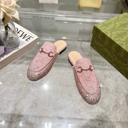 グッチ スリッパ
