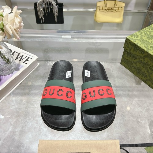 グッチ スリッパ