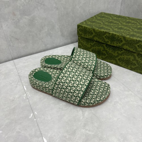グッチ スリッパ