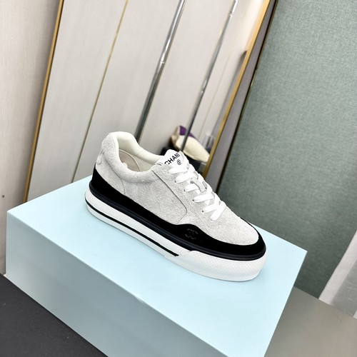 シャネル スニーカー