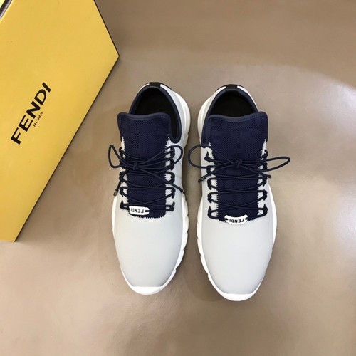 フェンディ 靴
