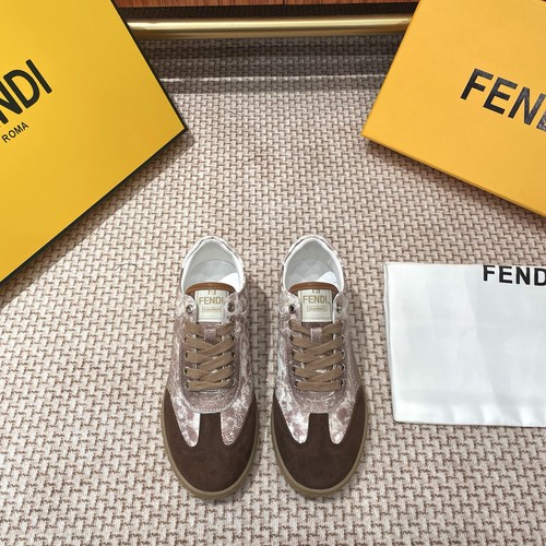 フェンディ 靴