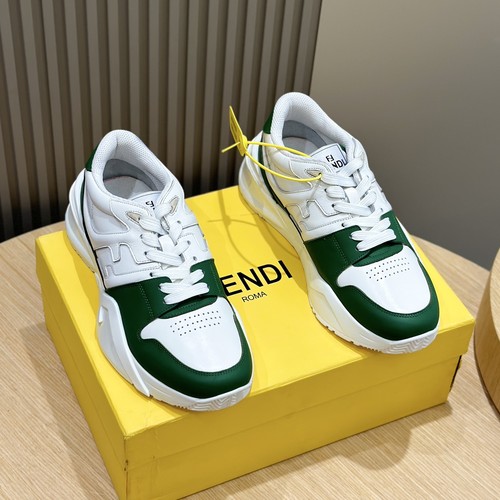 フェンディ 靴