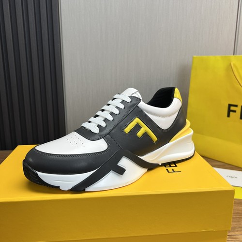 フェンディ 靴