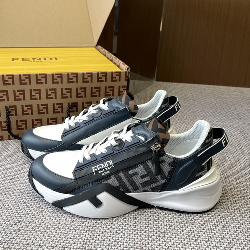 フェンディ 靴