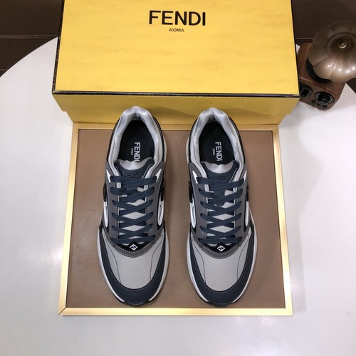 フェンディ 靴