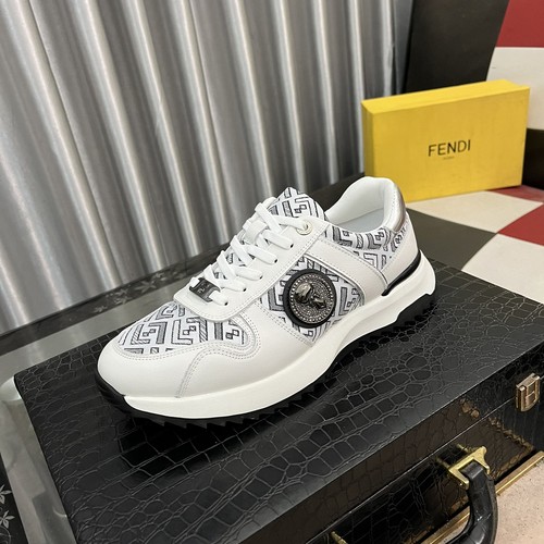 フェンディ 靴