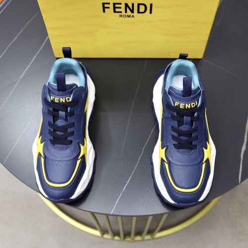 フェンディ 靴