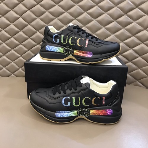 グッチ スニーカー