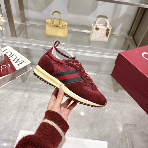 グッチ スニーカー