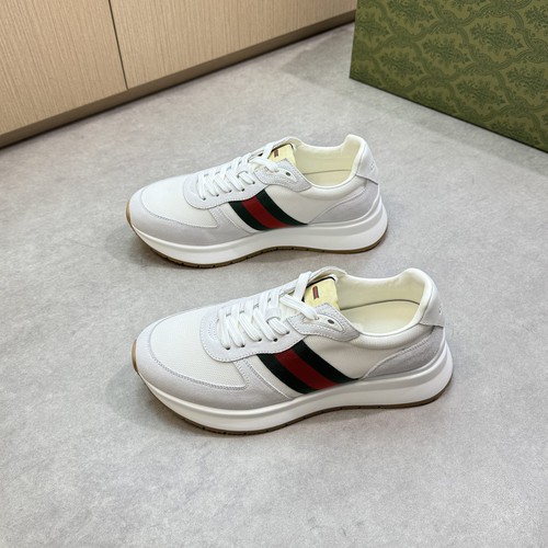 グッチ スニーカー