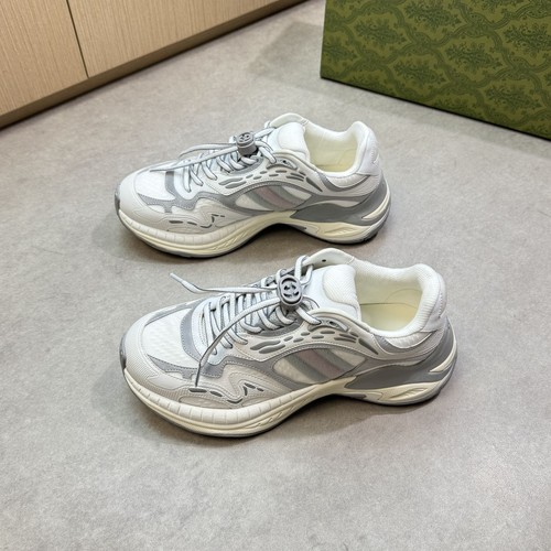 グッチ スニーカー