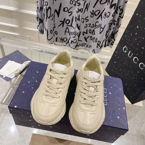 グッチ スニーカー