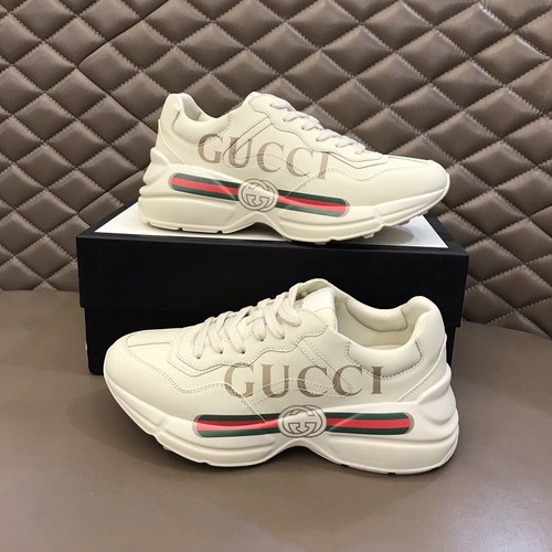 グッチ スニーカー