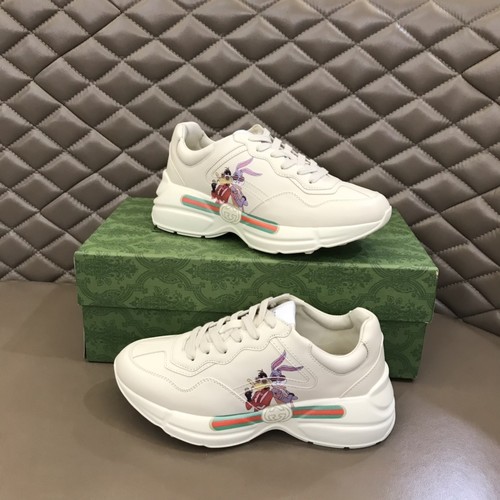 グッチ スニーカー