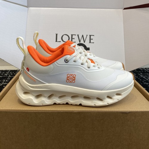ロエベ スニーカー