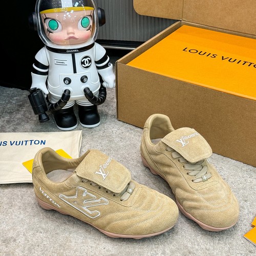 ルイヴィトン スニーカー