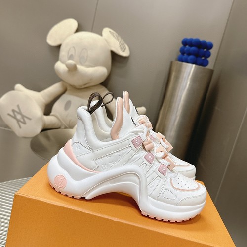 ルイヴィトン スニーカー