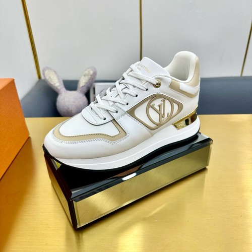 ルイヴィトン スニーカー