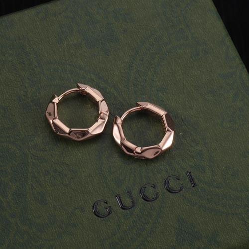 グッチ ピアス