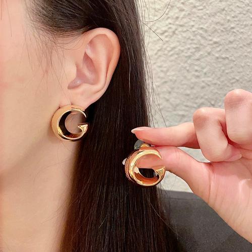 グッチ アクセサリー