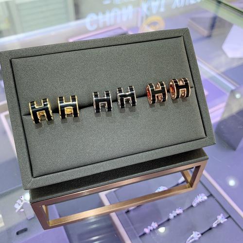 エルメス ピアス