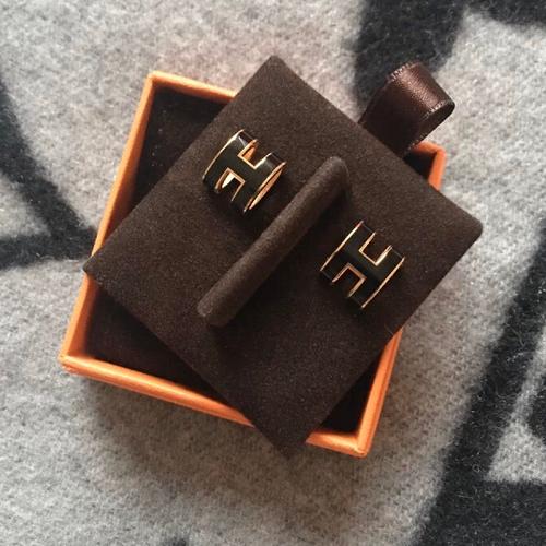 エルメス ピアス