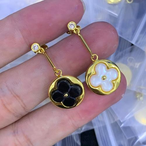 ルイヴィトン ピアス