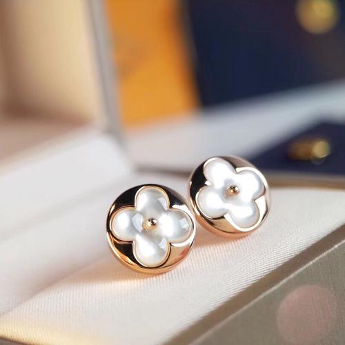 ルイヴィトン ピアス