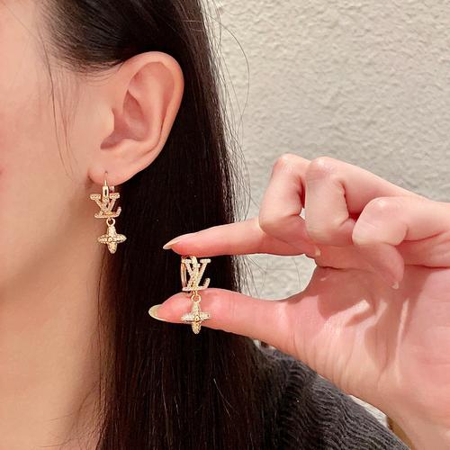 ルイヴィトン ピアス