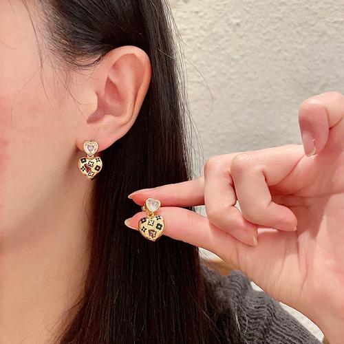 ルイヴィトン ピアス