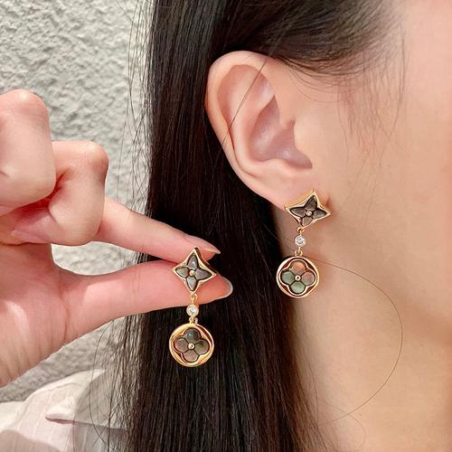 ルイヴィトン ピアス