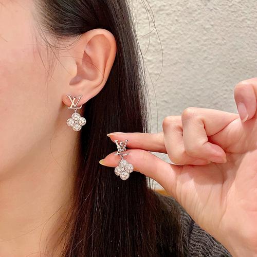 ルイヴィトン ピアス