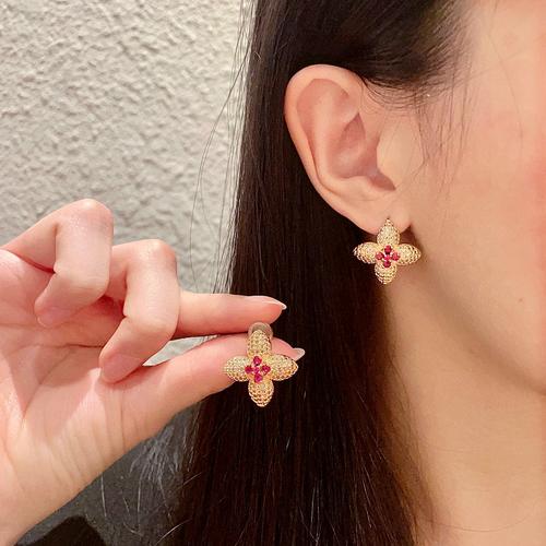 ルイヴィトン ピアス