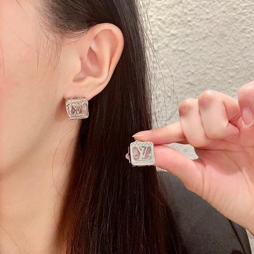 ルイヴィトン ピアス
