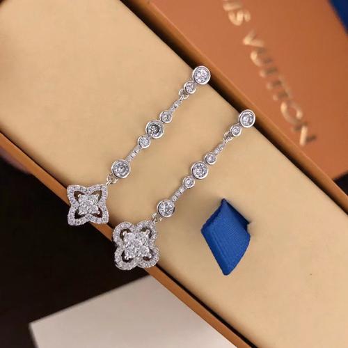 ルイヴィトン ピアス