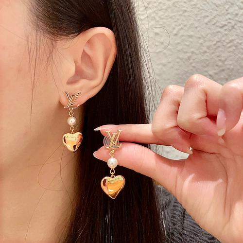 ルイヴィトン ピアス