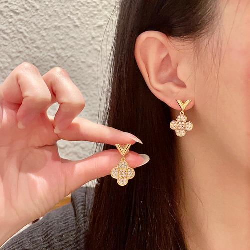 ルイヴィトン ピアス