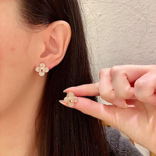 ルイヴィトン ピアス