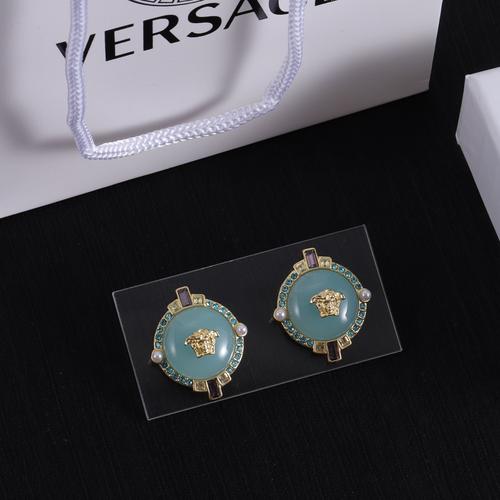 ヴェルサーチ ピアス