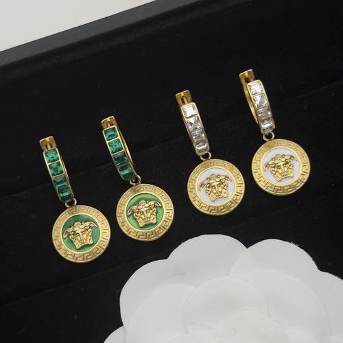ヴェルサーチ ピアス