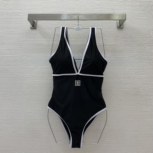 シャネル 水着