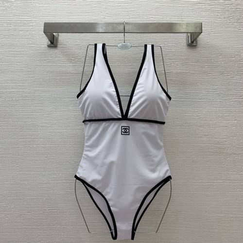 シャネル 水着