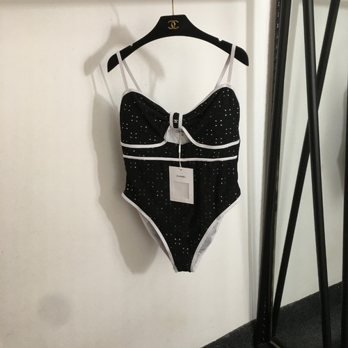 シャネル 水着