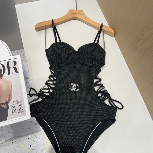 シャネル 水着