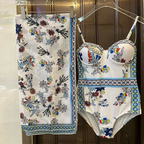 シャネル 水着
